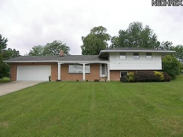 6628 Richmond Rd photo 1