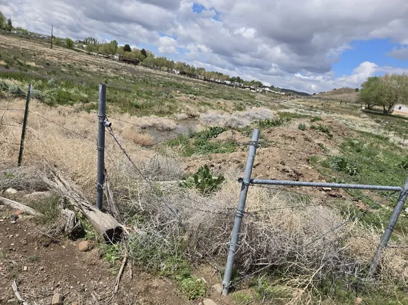 1985 Delaware Ave, Elko, NV 89801