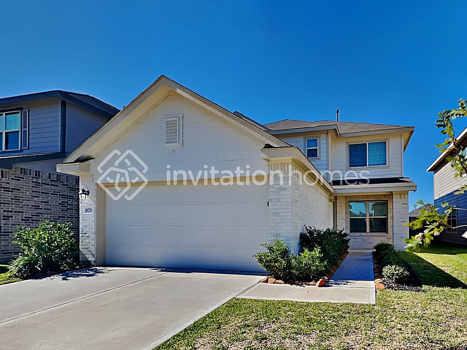 1st image of 18715 Charter Elm Dr