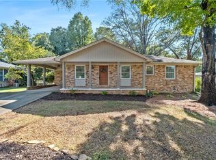 2964 Nursery Rd SE, Smyrna, GA 30082