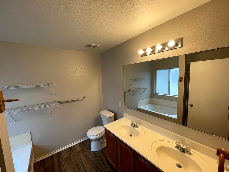 4027 Bulverde Pkwy — Photo 14