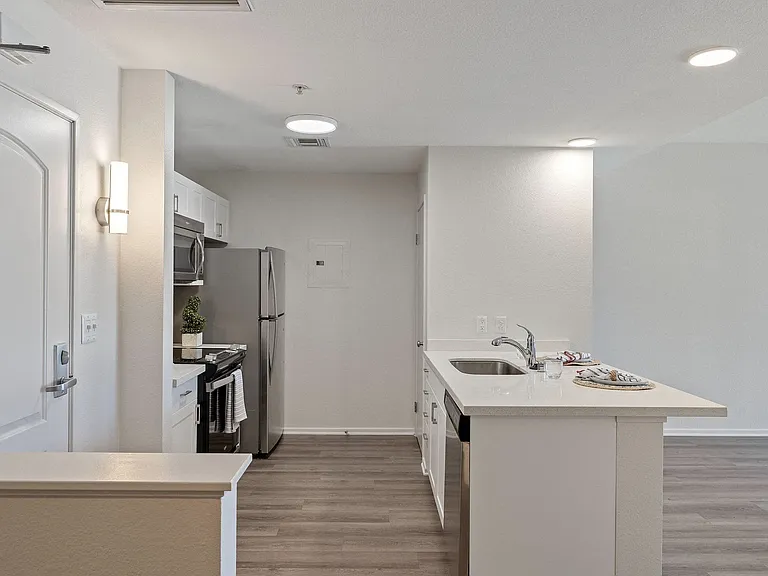 Island with the option of bar-stool seating