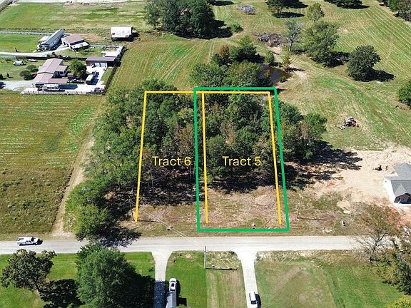2nd image of 25109 Guthrie Rd