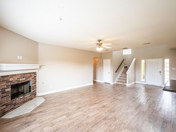 5th image of 5907 102nd St