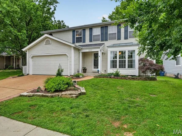 1457 Greenfield Crossing Ct, Ballwin, MO 63021
