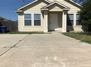 13123 Fawn Dr, Laredo, TX 78045