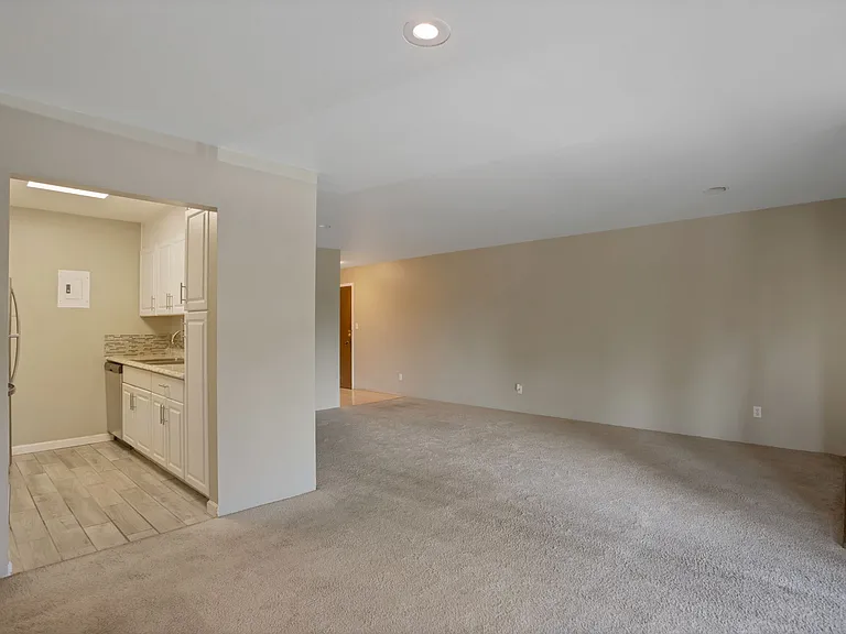 2227 Canyon Blvd #201-A201 — Photo 5