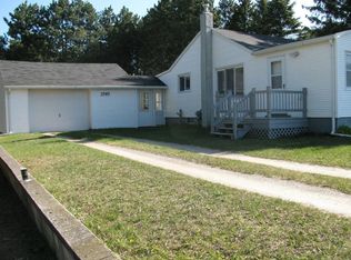 3037 Hammond Rd E, Traverse City, MI 49686