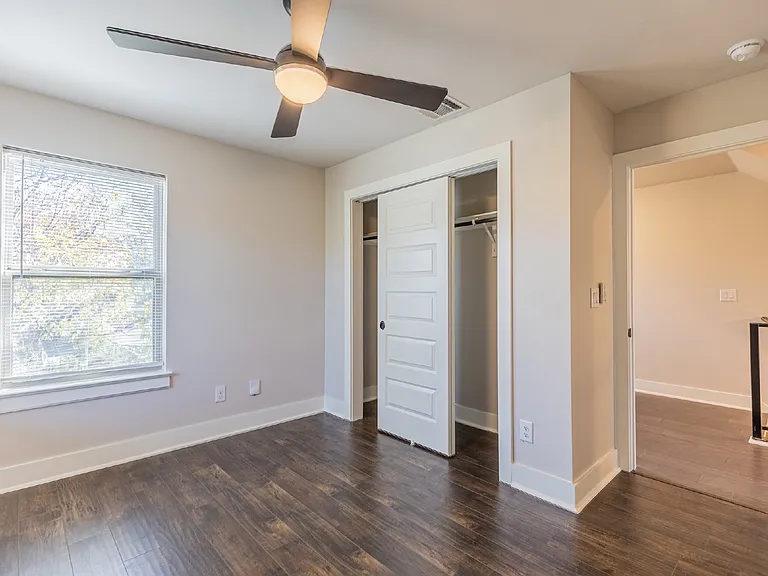 130 Rose Ln #202 — Photo 18