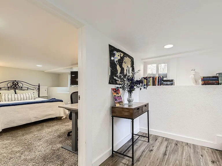 4552 S Logan St — Photo 23
