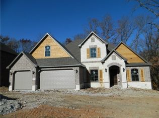 3240 Laurel Cir, Centerton, AR 72719