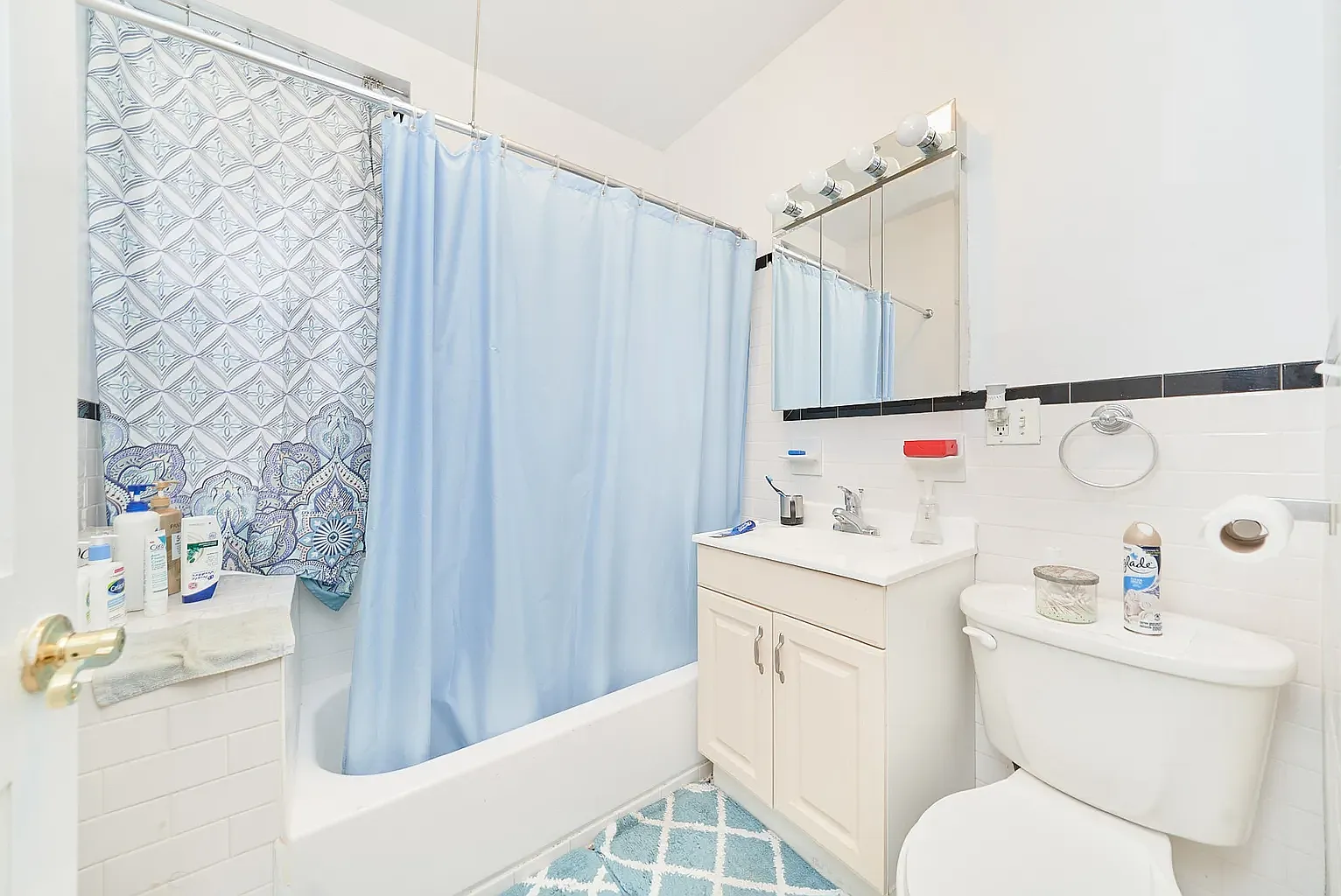 900 Riverside Drive — Photo 4