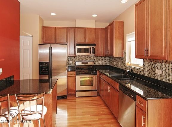 4th image of 255 South Blvd APT 2