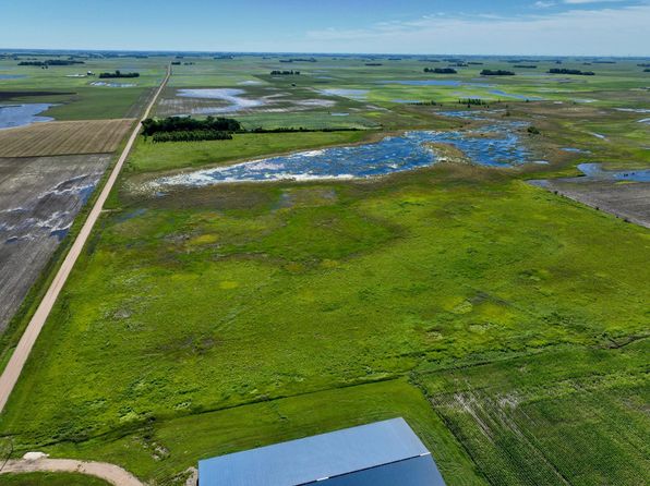 60th St, Blue Earth, MN 56013