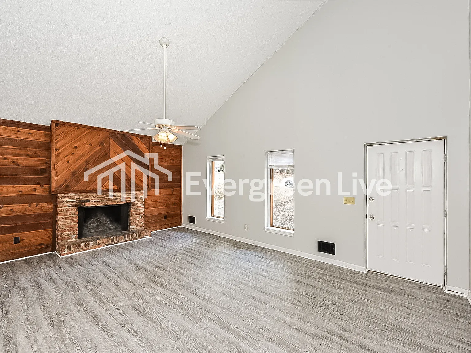 3 bed, 2.0 bath, 1178 sqft, $1,495 — Photo 2