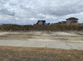 3712 Marler Dr, Camrose, AB T4V 5E4