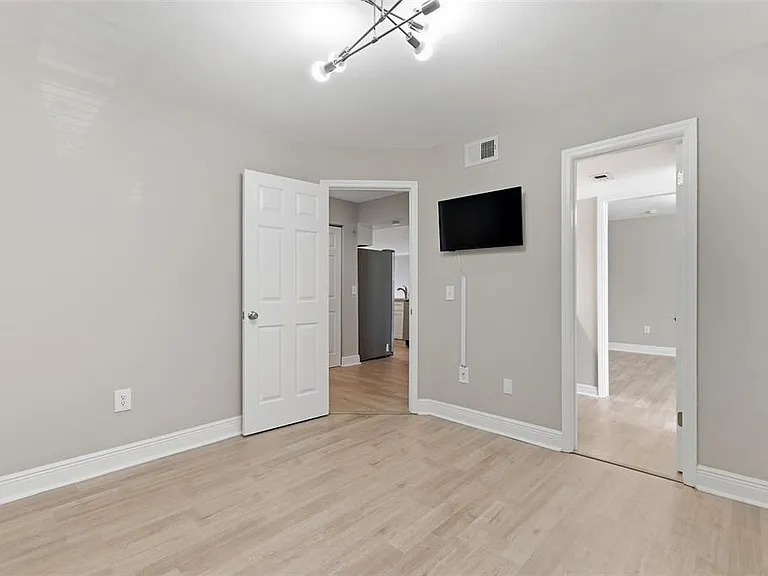2400 Feather Sound Dr #1136 — Photo 20