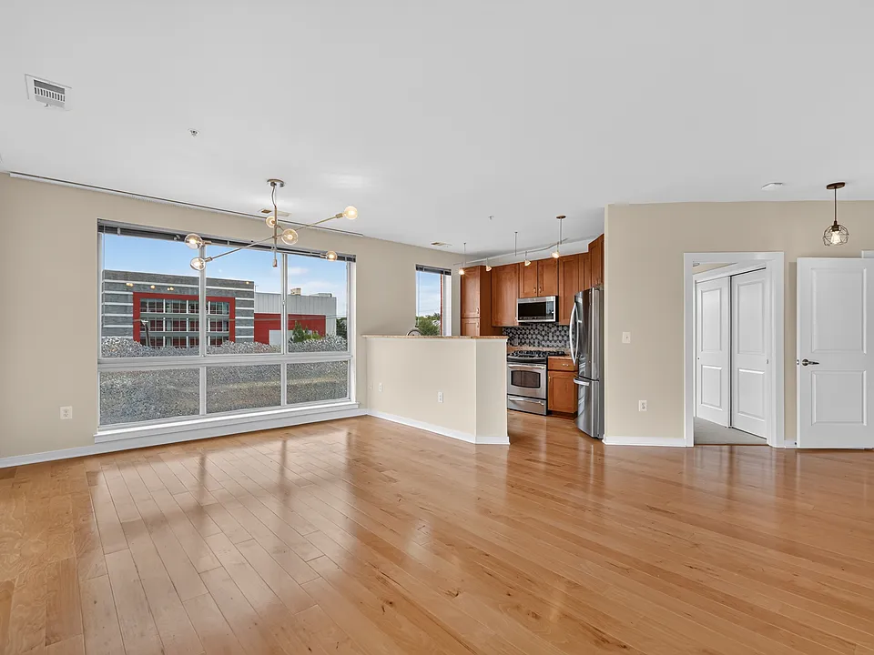 2200 N Westmoreland St #1-309