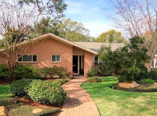 9206 Ilona Ln, Houston, TX 77025
