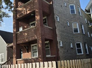 18 E 113th St, Chicago, IL 60628