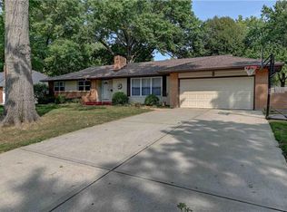 9808 E 82nd St, Raytown, MO 64138