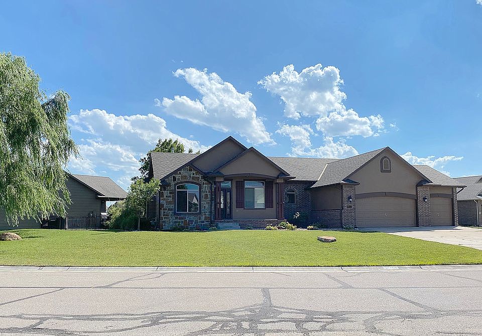 1st image of 15406 E Camden Chase Ct