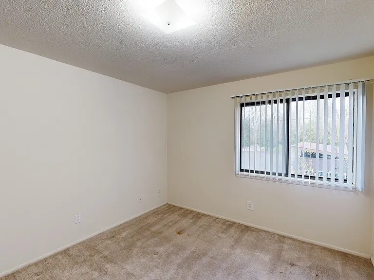 Ravine Apartments — Photo 11