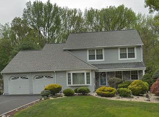18 David Dr, Old Bridge, NJ 08857