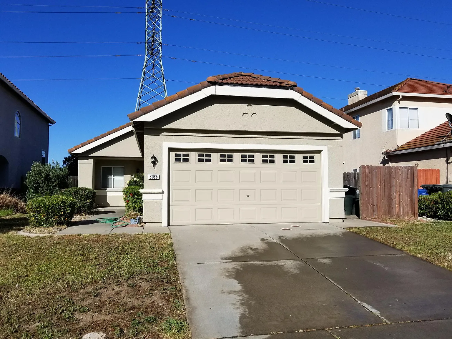 8065 Langham Way photo 1
