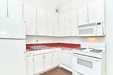 Rented by Living New York