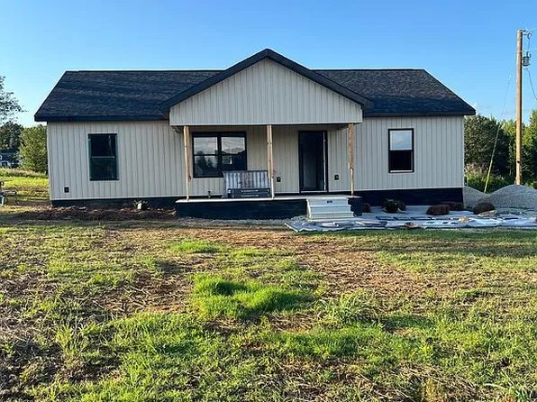 667 County Road 106, Florence, AL 35633