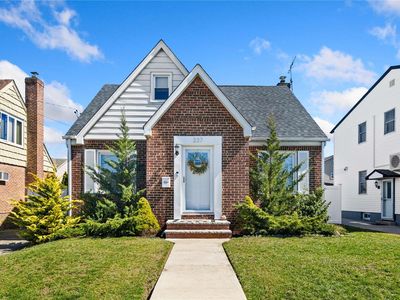 237 Cleveland Street, Franklin Square, NY, 11010