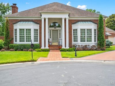 1009 Bramley Ln, Saint Louis, MO, 63117