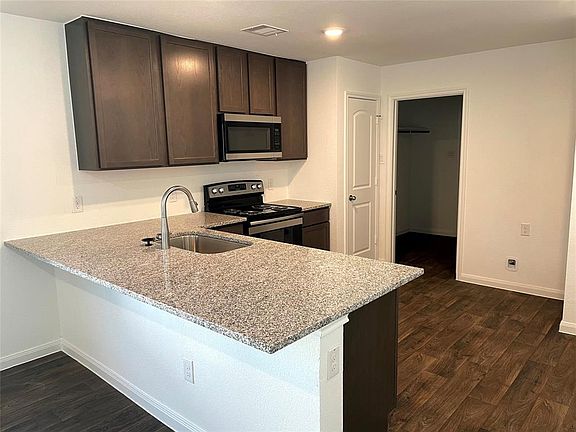 3rd image of 12942 Sorrento Bay Dr
