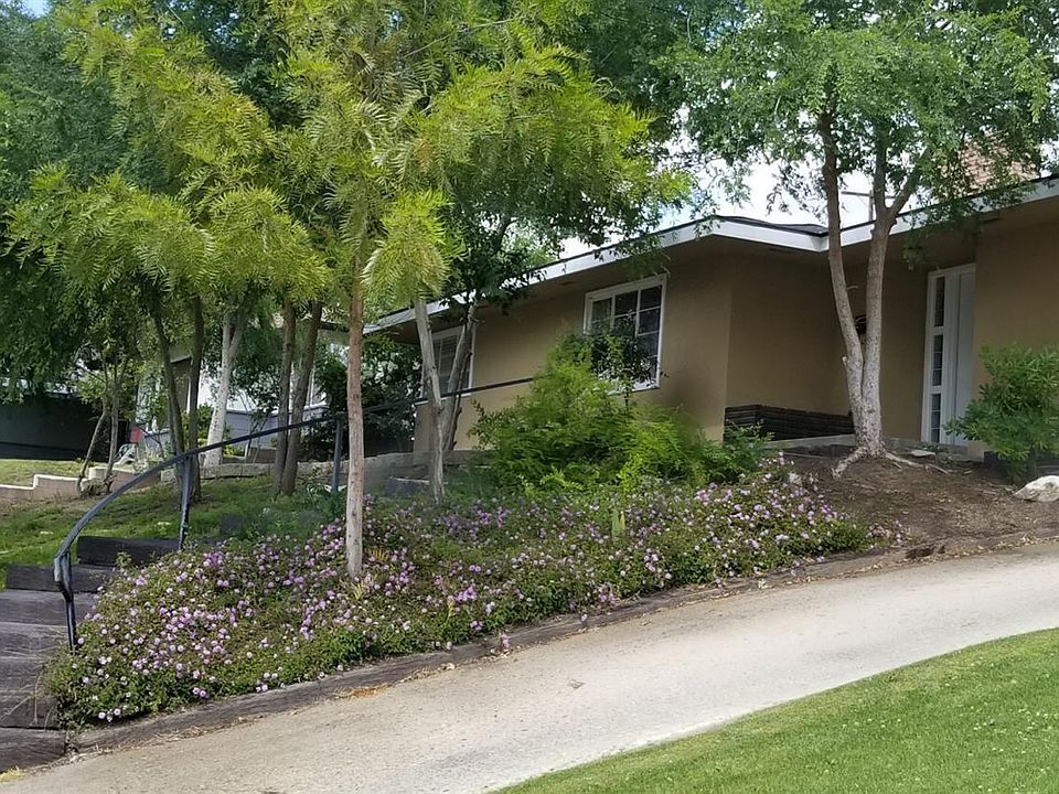 1st image of 1743 Glenwood Dr