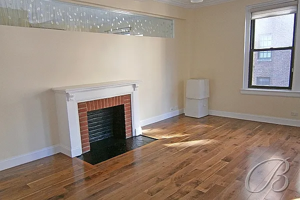 Rented by Bellmarc Realty | media 9