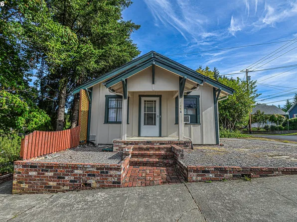 187 SE Conyers St, Clatskanie, OR 97016