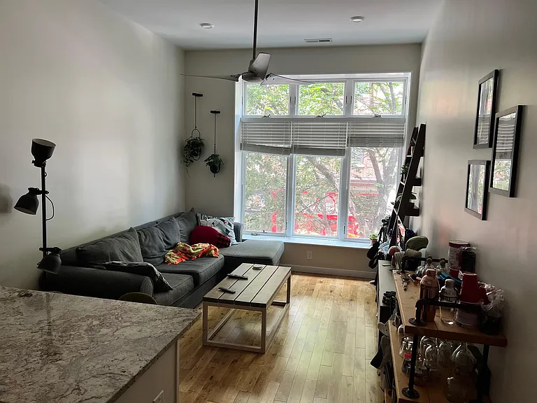 1120 Walnut St #2A — Photo 9