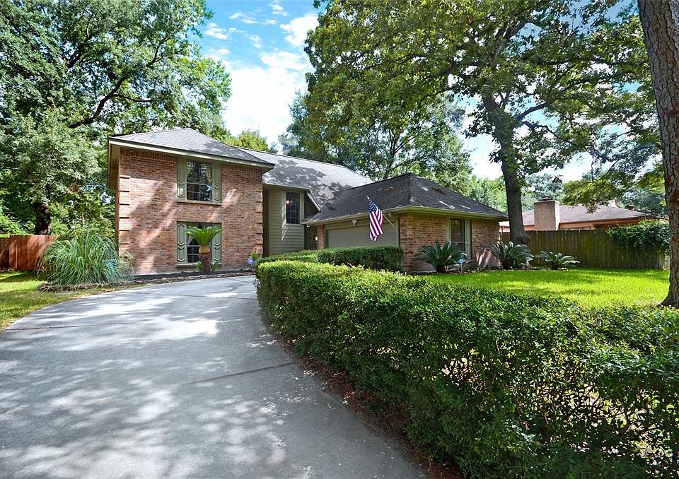 1st image of 3427 Riverwood Park Dr