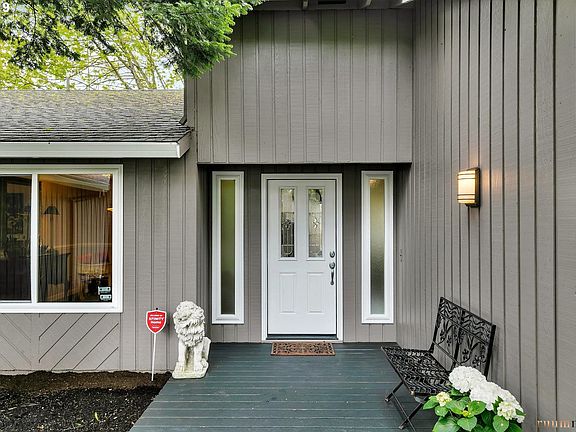 3rd image of 5330 NW Pondosa Dr
