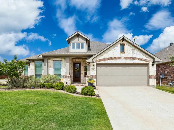 1201 Misty Ridge Dr, Justin, TX 76247
