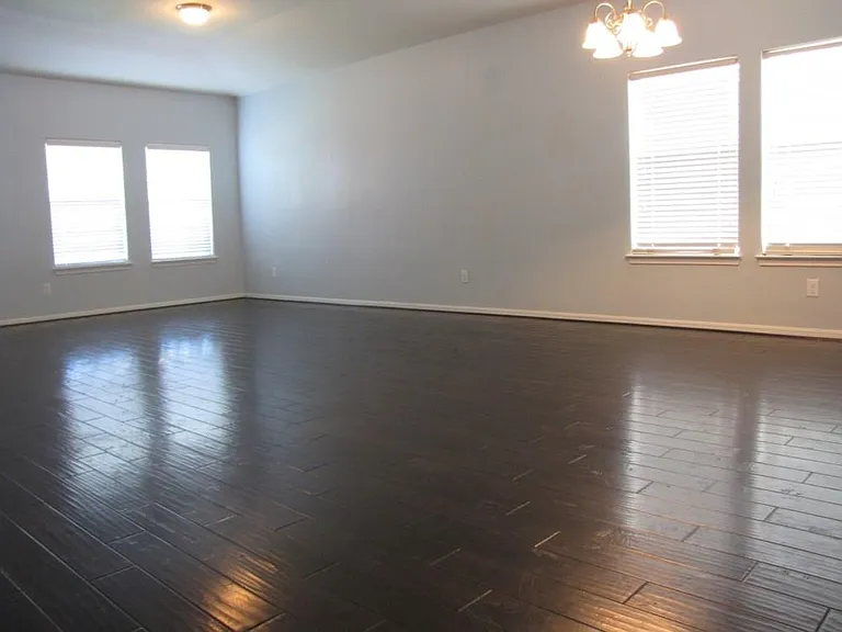 24219 Cornell Park Ln — Photo 13
