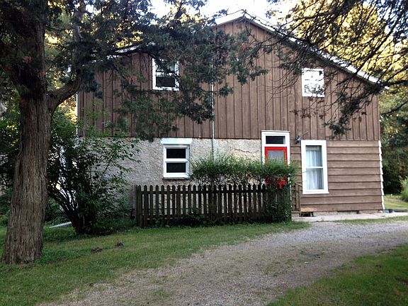 View of the west side of the home (looking toward the east.