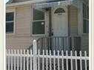 22 Cape Ann Ct, New London, CT 06320