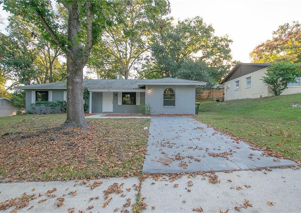 1st image of 223 Overlook Dr
