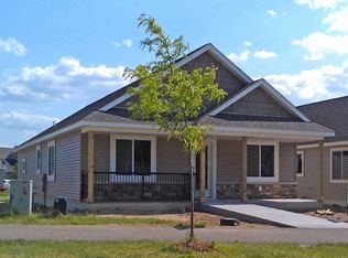 186 W Cemetery Rd, River Falls, WI 54022