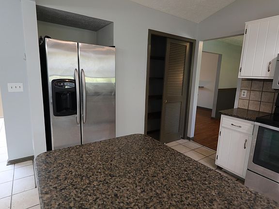 4th image of 2262 Sonnington Dr