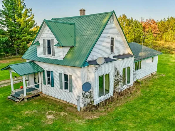 N5094 Bradley St, Gleason, WI 54435