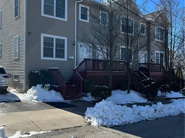 26 Grafton St #1, Providence, RI 02904