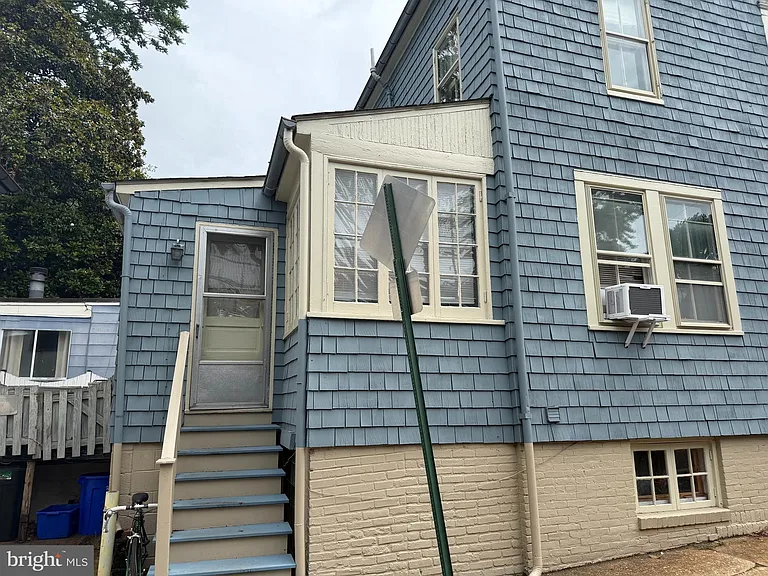 101 Charles St #B — Photo 3